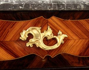 François Rübestück : Secretaire francese Luigi XV  - Asta  Arredi Antichi, Oggetti d'Arte, Curiosities con una selezione di tappeti - Associazione Nazionale - Case d'Asta italiane