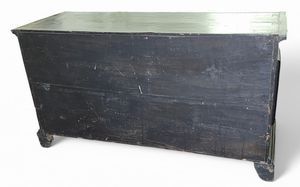 Monetiere italiano in legno ebanizzato e tartaruga  - Asta  Arredi Antichi, Oggetti d'Arte, Curiosities con una selezione di tappeti - Associazione Nazionale - Case d'Asta italiane