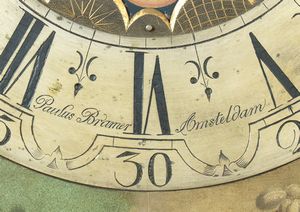 Paulus Bramer (1730-1760 circa) : Orologio a torre olandese  - Asta  Arredi Antichi, Oggetti d'Arte, Curiosities con una selezione di tappeti - Associazione Nazionale - Case d'Asta italiane