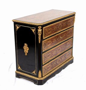 Comò francese in stile Charles Boullé, Napoleone III  - Asta  Arredi Antichi, Oggetti d'Arte, Curiosities con una selezione di tappeti - Associazione Nazionale - Case d'Asta italiane