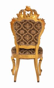 Gruppo di sei sedie Luigi XVI italiane dorate  - Asta  Arredi Antichi, Oggetti d'Arte, Curiosities con una selezione di tappeti - Associazione Nazionale - Case d'Asta italiane