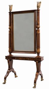 Specchiera italiana in stile impero  - Asta  Arredi Antichi, Oggetti d'Arte, Curiosities con una selezione di tappeti - Associazione Nazionale - Case d'Asta italiane