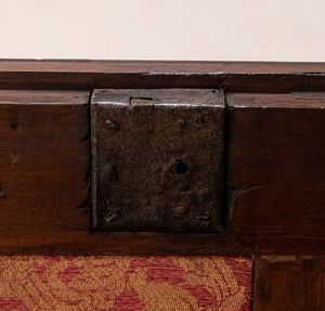 Trumeau italiano in noce con intarsi in avorio  - Asta  Arredi Antichi, Oggetti d'Arte, Curiosities con una selezione di tappeti - Associazione Nazionale - Case d'Asta italiane