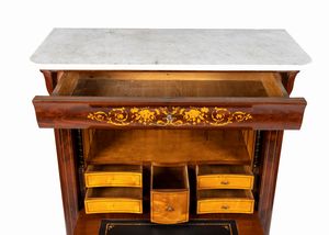 Louis Edouard Lemachard : Secretaire francese Carlo X  - Asta  Arredi Antichi, Oggetti d'Arte, Curiosities con una selezione di tappeti - Associazione Nazionale - Case d'Asta italiane