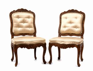 Gruppo di quattro poltrone francesi, Reggenza  - Asta  Arredi Antichi, Oggetti d'Arte, Curiosities con una selezione di tappeti - Associazione Nazionale - Case d'Asta italiane