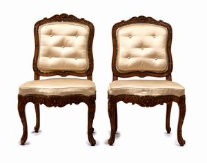 Gruppo di quattro poltrone francesi, Reggenza  - Asta  Arredi Antichi, Oggetti d'Arte, Curiosities con una selezione di tappeti - Associazione Nazionale - Case d'Asta italiane