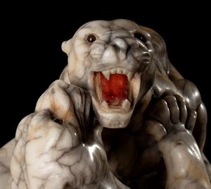 Scultura francese in alabastro  - Asta  Arredi Antichi, Oggetti d'Arte, Curiosities con una selezione di tappeti - Associazione Nazionale - Case d'Asta italiane