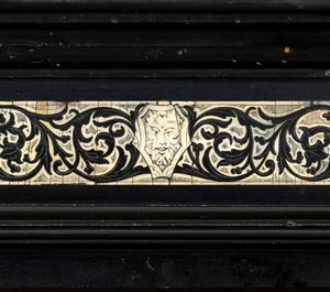 Pogliani Ferdinando : Stipo italiano intarsiato in avorio  - Asta  Arredi Antichi, Oggetti d'Arte, Curiosities con una selezione di tappeti - Associazione Nazionale - Case d'Asta italiane