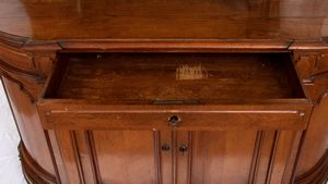 Coppia di credenze francesi, Luigi Filippo  - Asta  Arredi Antichi, Oggetti d'Arte, Curiosities con una selezione di tappeti - Associazione Nazionale - Case d'Asta italiane