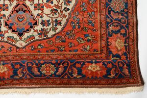 Tappeto Farahan  - Asta  Arredi Antichi, Oggetti d'Arte, Curiosities con una selezione di tappeti - Associazione Nazionale - Case d'Asta italiane