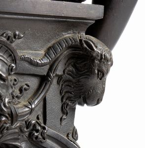 Scultura francese in bronzo raffigurante Perseo, copia di Cellini  - Asta  Arredi Antichi, Oggetti d'Arte, Curiosities con una selezione di tappeti - Associazione Nazionale - Case d'Asta italiane