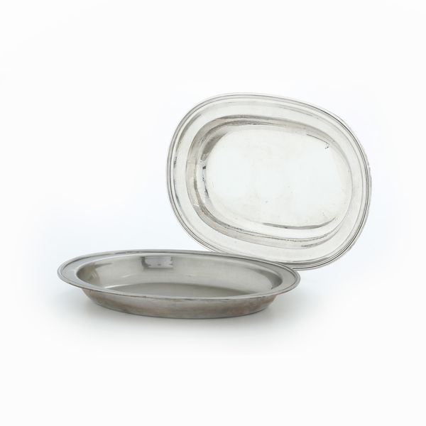 Due ciotole da portata ovali. Argenteria italiana del XX secolo  - Asta Argenti e Icone - Associazione Nazionale - Case d'Asta italiane