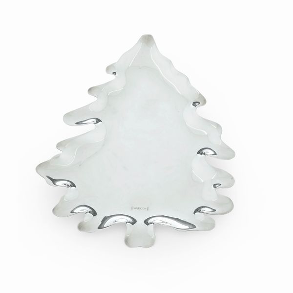 Ciotola ad abete. Argenteria artistica milanese del XX-XXI secolo. Argentiere designer Gabriele Devecchi  - Asta Argenti e Icone - Associazione Nazionale - Case d'Asta italiane