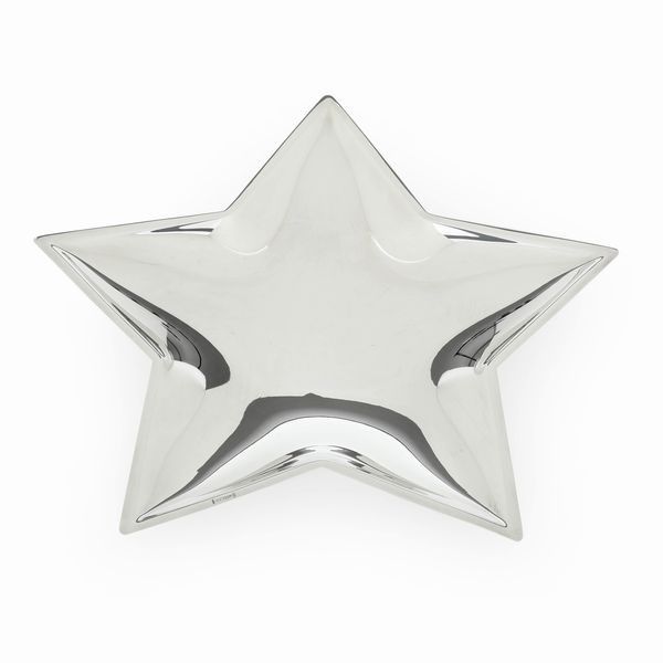 Ciotola a stella. Argenteria artistica milanese del XX-XXI secolo. Argentiere designer Gabriele Devecchi  - Asta Argenti e Icone - Associazione Nazionale - Case d'Asta italiane