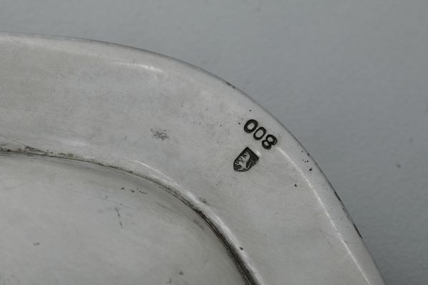 Due vassoi ovali. Argenteria italiana del XX secolo  - Asta Argenti e Icone - Associazione Nazionale - Case d'Asta italiane