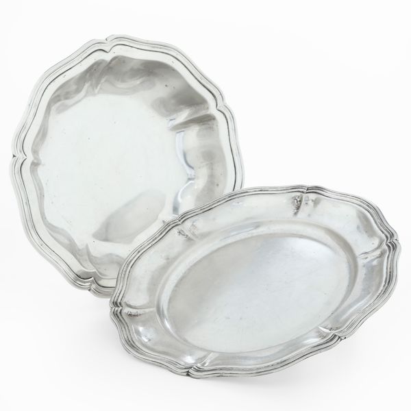 Due piatti. Argenteria italiana del XX secolo  - Asta Argenti e Icone - Associazione Nazionale - Case d'Asta italiane