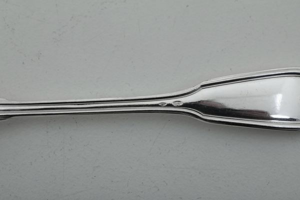 Servizio di posate per 8 persone. Argenteria italiana del XX secolo, argentiere Cesa, Alessandria  - Asta Argenti e Icone - Associazione Nazionale - Case d'Asta italiane