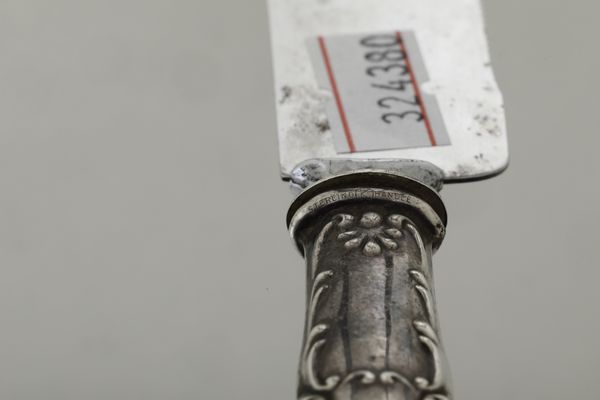 Menorah e tagliacarte, arte ebraica XIX secolo  - Asta Argenti e Icone - Associazione Nazionale - Case d'Asta italiane