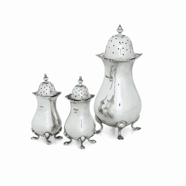 Spargizucchero e due spargisale. Sheffiled 1903  - Asta Argenti e Icone - Associazione Nazionale - Case d'Asta italiane