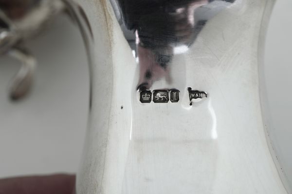 Spargizucchero e due spargisale. Sheffiled 1903  - Asta Argenti e Icone - Associazione Nazionale - Case d'Asta italiane