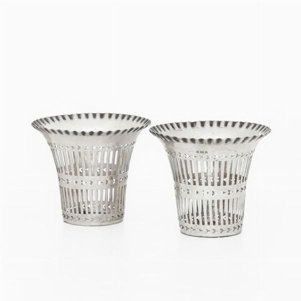 Coppia di cestini. Birmingham 1927, argentiere E.J. Houlston  - Asta Argenti e Icone - Associazione Nazionale - Case d'Asta italiane