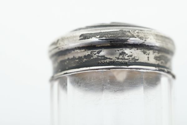 Set da barba. Germania inizio XX secolo  - Asta Argenti e Icone - Associazione Nazionale - Case d'Asta italiane