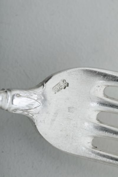 Servizio di posate per 6 persone. Probabilmente Svizzera XX secolo  - Asta Argenti e Icone - Associazione Nazionale - Case d'Asta italiane