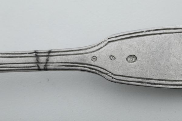 Insieme di 16 forchette. Genova, XIX secolo  - Asta Argenti e Icone - Associazione Nazionale - Case d'Asta italiane