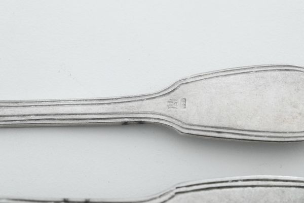 Insieme di 16 forchette. Genova, XIX secolo  - Asta Argenti e Icone - Associazione Nazionale - Case d'Asta italiane