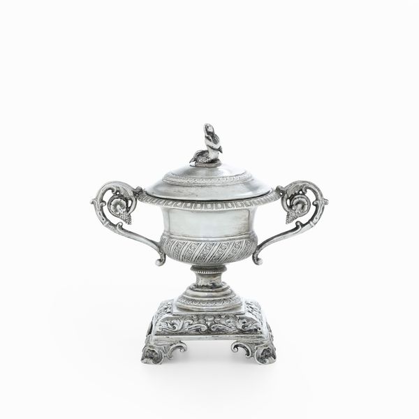 Zuccheriera. Argenteria milanese del XIX secolo  - Asta Argenti e Icone - Associazione Nazionale - Case d'Asta italiane