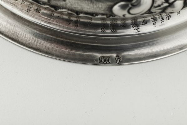 Due vasi. Argenteria artistica italiana della prima metà del XX secolo  - Asta Argenti e Icone - Associazione Nazionale - Case d'Asta italiane