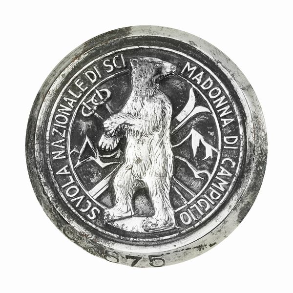P Scuola Nazionale Di Sci Madonna Di Campiglio 41 x 41 mm  - Asta Conii e Punzoni della Storica Fabbrica di Medaglie Lorioli (1919-1950) - Associazione Nazionale - Case d'Asta italiane