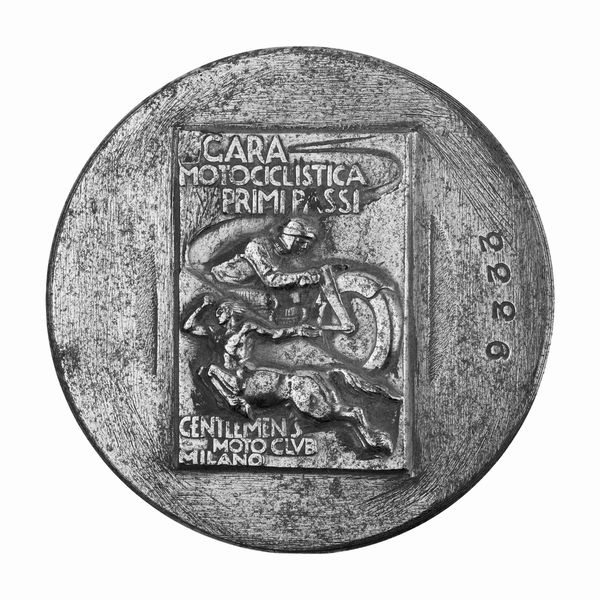 P Gara Motociclisdtica Primi Passi Gentlemans Moto Club Milano. 58 x 29 mm  - Asta Conii e Punzoni della Storica Fabbrica di Medaglie Lorioli (1919-1950) - Associazione Nazionale - Case d'Asta italiane
