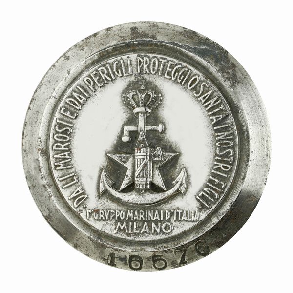 P Dai Marosi E Dai Perigli Proteggi Santa I Nostri Figli I° Gruppo Marinai D'Italia Milano 48 x 40 Marina  mm  - Asta Conii e Punzoni della Storica Fabbrica di Medaglie Lorioli (1919-1950) - Associazione Nazionale - Case d'Asta italiane