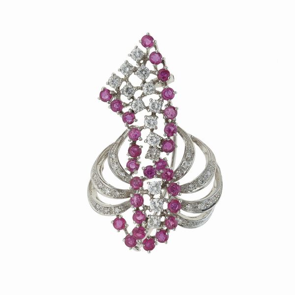 Spilla con diamanti e rubini  - Asta Gioielli - Associazione Nazionale - Case d'Asta italiane