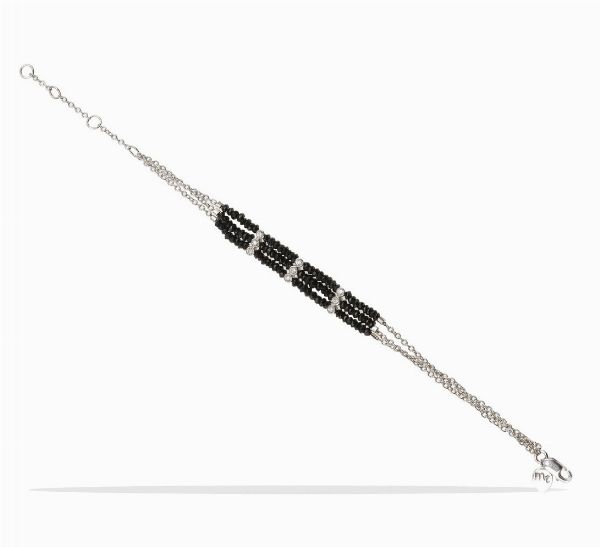 MT Meira. Bracciale con piccoli diamanti e paste vitree nere  - Asta Gioielli - Associazione Nazionale - Case d'Asta italiane
