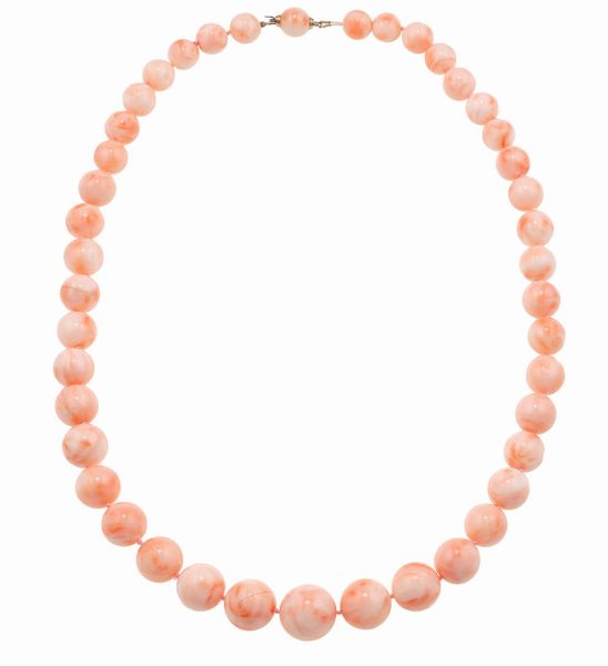 Collana con boules di corallo rosa  - Asta Gioielli - Associazione Nazionale - Case d'Asta italiane