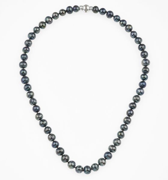 Collana di perle coltivate, acqua dolce  - Asta Gioielli - Associazione Nazionale - Case d'Asta italiane