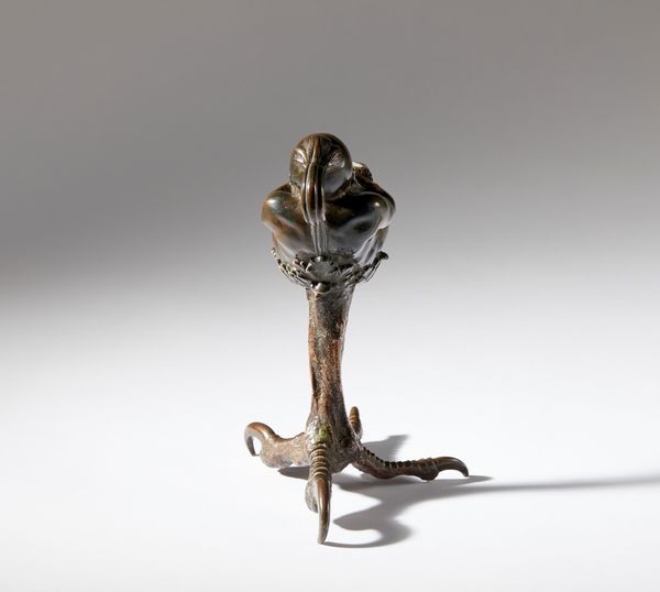 Andrea Briosco detto Riccio : Lucerna a guisa di nano su zampa di rapace  - Asta Placchette, Medaglie, Sculture e Ceramiche dal XIV al XIX secolo - Associazione Nazionale - Case d'Asta italiane