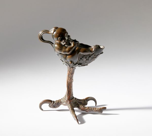 Andrea Briosco detto Riccio : Lucerna a guisa di nano su zampa di rapace  - Asta Placchette, Medaglie, Sculture e Ceramiche dal XIV al XIX secolo - Associazione Nazionale - Case d'Asta italiane