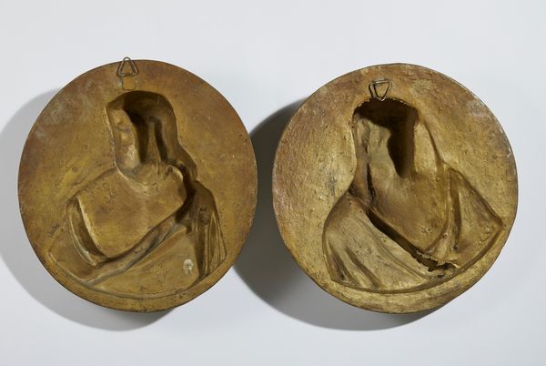 Coppia di altorilievi raffiguranti Gesù e la Vergine  - Asta Placchette, Medaglie, Sculture e Ceramiche dal XIV al XIX secolo - Associazione Nazionale - Case d'Asta italiane