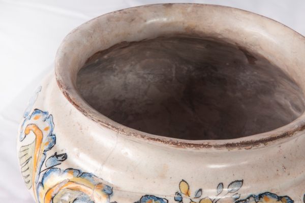 Vaso a balaustro  - Asta Placchette, Medaglie, Sculture e Ceramiche dal XIV al XIX secolo - Associazione Nazionale - Case d'Asta italiane
