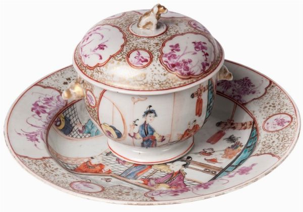 Tazza da puerpera con piatto  - Asta Placchette, Medaglie, Sculture e Ceramiche dal XIV al XIX secolo - Associazione Nazionale - Case d'Asta italiane