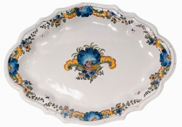 Vassoio  - Asta Placchette, Medaglie, Sculture e Ceramiche dal XIV al XIX secolo - Associazione Nazionale - Case d'Asta italiane