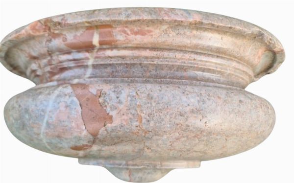 Acquasantiera  - Asta Placchette, Medaglie, Sculture e Ceramiche dal XIV al XIX secolo - Associazione Nazionale - Case d'Asta italiane