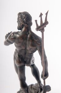 JEAN DE BOULOGNE DETTO GIAMBOLOGNA : Nettuno  - Asta Placchette, Medaglie, Sculture e Ceramiche dal XIV al XIX secolo - Associazione Nazionale - Case d'Asta italiane