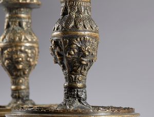 Gaspare Di Girolamo Macrì : Coppia di candelieri  - Asta Placchette, Medaglie, Sculture e Ceramiche dal XIV al XIX secolo - Associazione Nazionale - Case d'Asta italiane