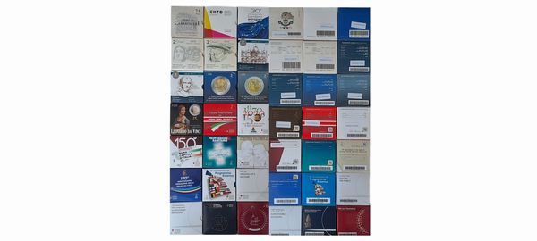 Italia 2014 - 2024 - Lotto di 21 monete da 2 Euro proof in astuccio.  - Asta Numismatica Light - Associazione Nazionale - Case d'Asta italiane