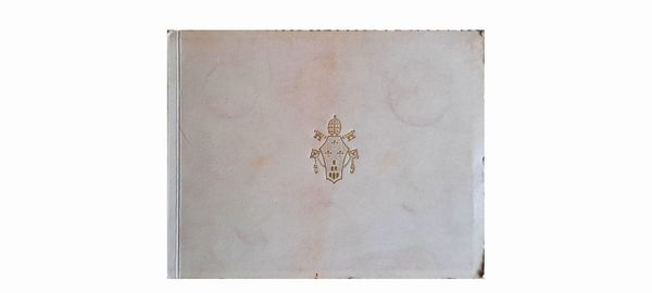 Vaticano. 24 divisionali FdC dal 1963 al 1978, una moneta da 1000 Lire, 2 monete da 500 Lire Sede Vacante e un dittico da 5 + 10 Lire Sede Vacante 1939 in bustina. <BR>  - Asta Numismatica Light - Associazione Nazionale - Case d'Asta italiane