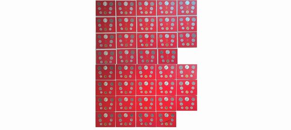 Vaticano 1973  Anno XI  (Paolo VI 1963-1978). 19 divisionali.  - Asta Numismatica Light - Associazione Nazionale - Case d'Asta italiane